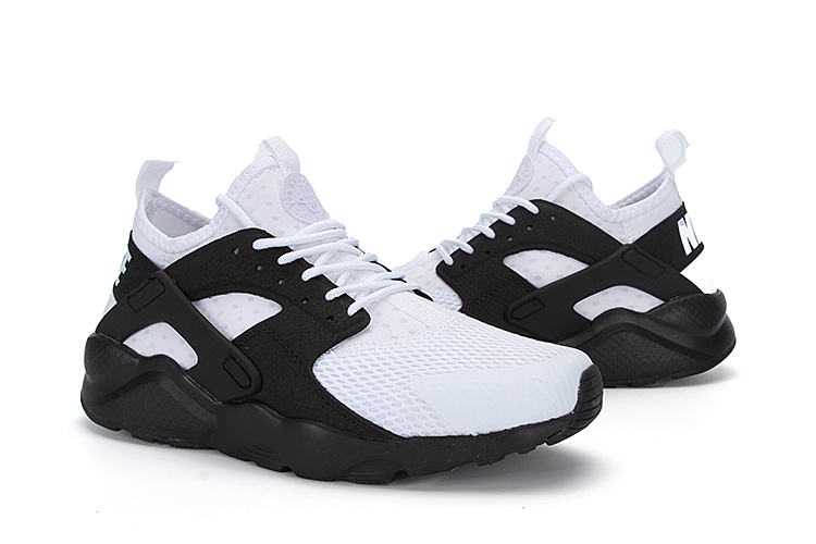 huarache ultra bleu et noir
