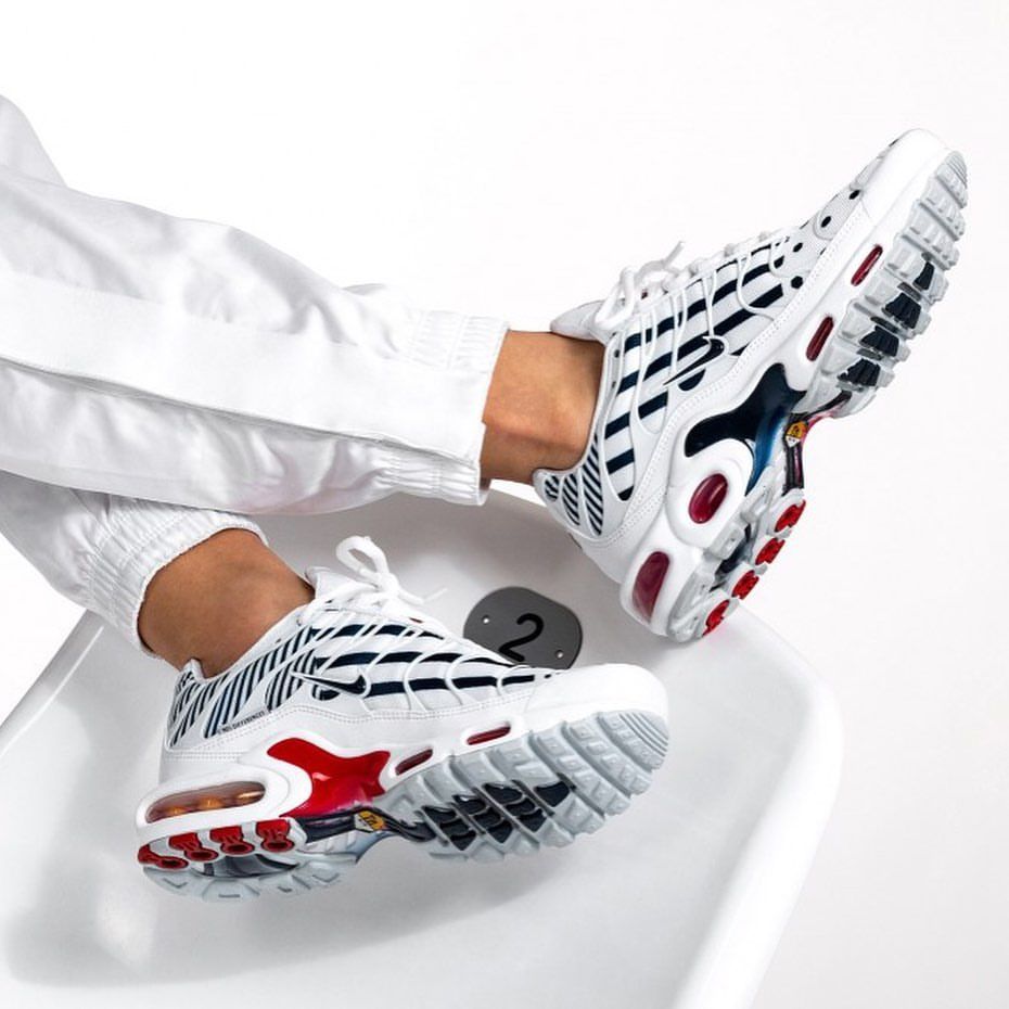 chaussures tn femme nouvelle collection,femme nike tn rabais www